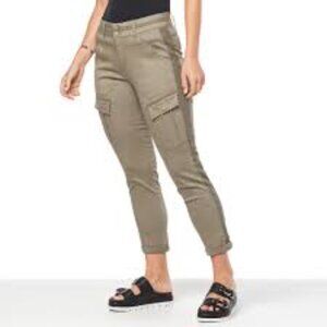 Democracy Olive High Rise Patch Pocket Crochet Trim "Ab" Solution Cargo Pants 2